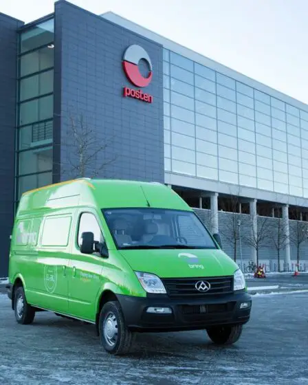 Le service postal d'abord avec une fourgonnette électrique chinoise 21 Le service postal d'abord avec une fourgonnette électrique chinoise - 20