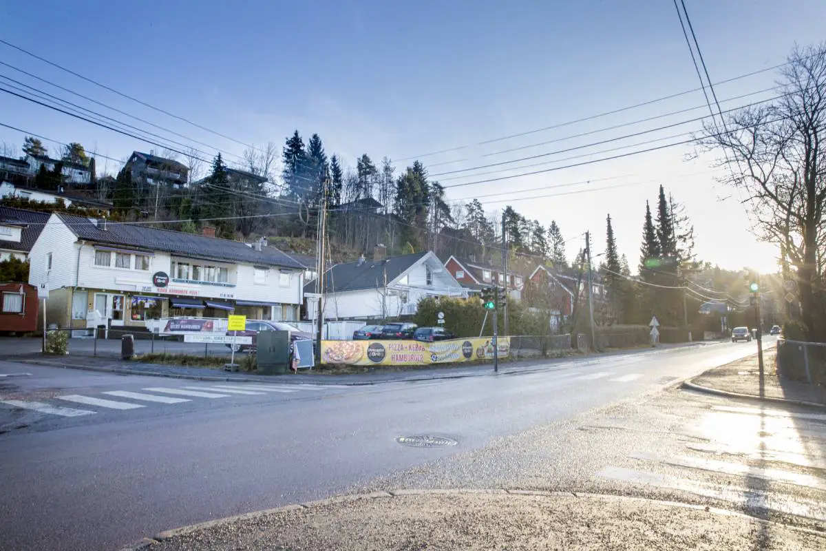 Trois hommes comparaissent devant le tribunal dans le cadre de l'affaire du meurtre de Prinsdal Grill 4 Trois hommes comparaissent devant le tribunal dans le cadre de l'affaire du meurtre de Prinsdal Grill - 3