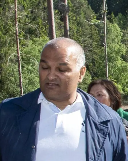 Le politicien du parti travailliste Rashid Nawaz s'est rendu au Pakistan malgré les conseils anti-voyage du gouvernement 20 Le politicien du parti travailliste Rashid Nawaz s'est rendu au Pakistan malgré les conseils anti-voyage du gouvernement - 19