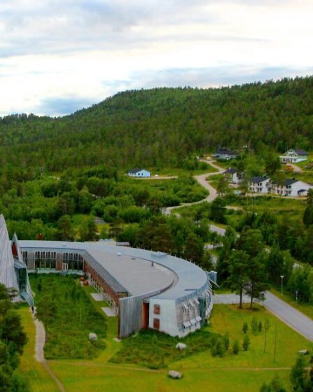 L'équipe `` Frozen '' a visité le Finnmark - Norway Today 2 L'équipe `` Frozen '' a visité le Finnmark - Norway Today - 1