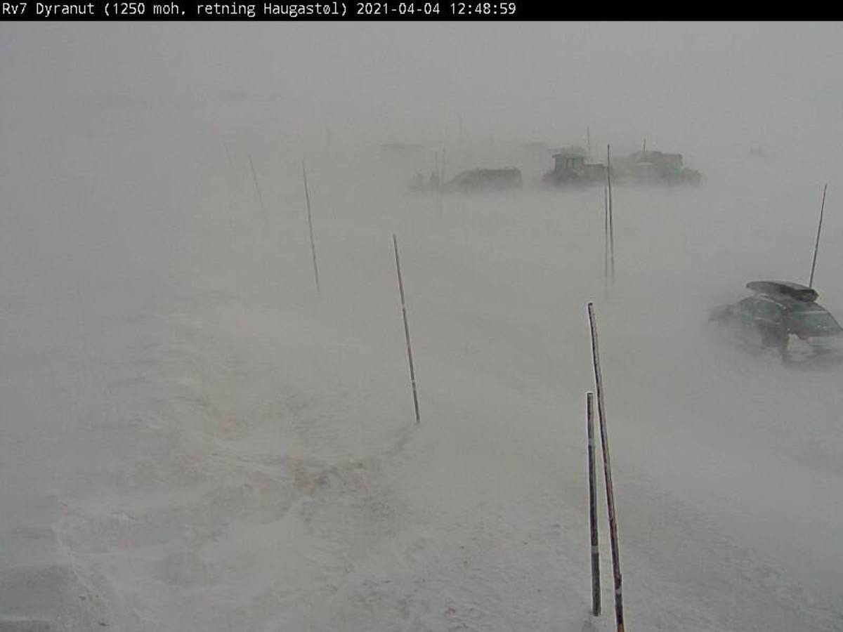 La plupart des cols de montagne du sud de la Norvège fermés en raison du mauvais temps 4 La plupart des cols de montagne du sud de la Norvège fermés en raison du mauvais temps - 3