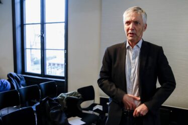 Professeur norvégien: Le calendrier de vaccination devrait être modifié après les problèmes de vaccination Johnson & Johnson - 16