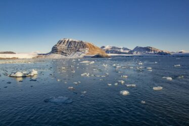 Nouveau rapport: températures extrêmes enregistrées dans l'Arctique l'année dernière - 23