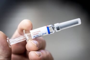 Plusieurs communes sont à court de vaccins contre la grippe chez les médecins généralistes. Les patients doivent désormais payer plus en pharmacie - 16