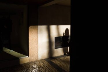 La police d'Oslo craint que les professionnel (le) s du sexe qui se rendent en Norvège ne propagent le coronavirus - 18