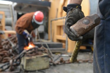 Inspections majeures contre les conditions de travail dangereuses sur les chantiers de construction - près de la moitié ont été arrêtées - 18