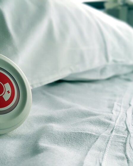 Les résidents des foyers de soins passent plus de 12 heures au lit chaque jour - 16