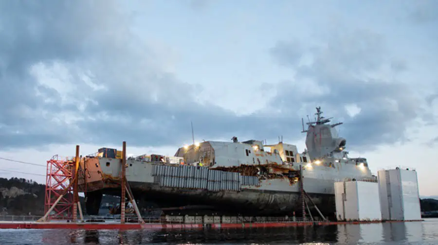 KNM «Helge Ingstad» ne sera pas réparé - 5