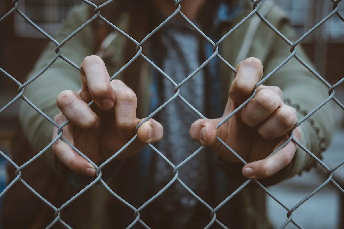 La Norvège a acheté des comprimés pour les prisonniers afin qu'ils puissent contacter les familles pendant la pandémie. Voici l'histoire 4 La Norvège a acheté des comprimés pour les prisonniers afin qu'ils puissent contacter les familles pendant la pandémie. Voici l'histoire - 3