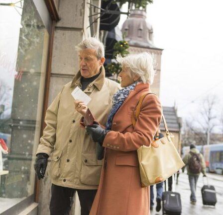 Échanger le chaos dans les magasins et le trafic 6 Échanger le chaos dans les magasins et le trafic - 5
