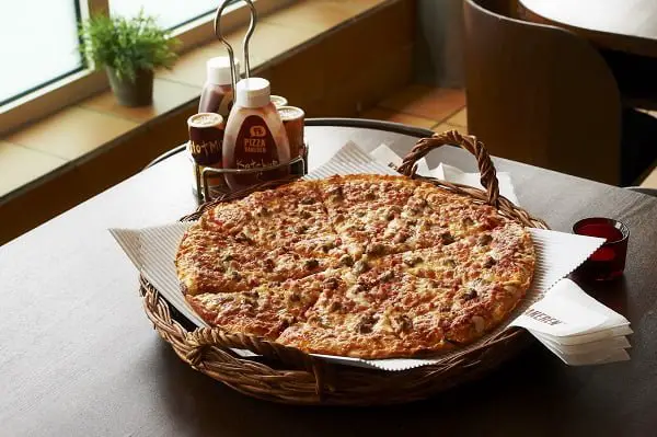 `` Pizzabakeren '' (Le boulanger de pizza) dépasse 200 restaurants en Scandinavie 4 `` Pizzabakeren '' (Le boulanger de pizza) dépasse 200 restaurants en Scandinavie - 3