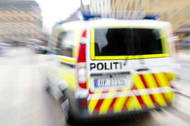 Trois blessés lors d'une collision avec une voiture de police devant Harstad - 16