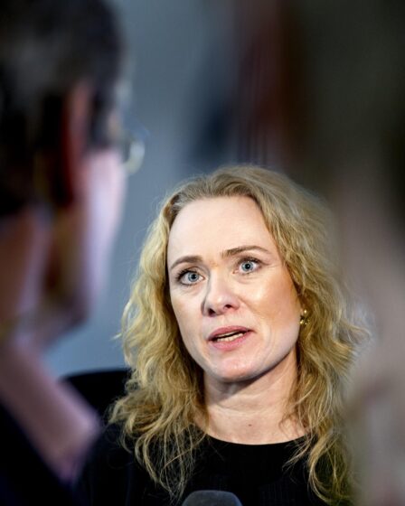Le gouvernement veut faciliter la rééducation des ingénieurs 5 Le gouvernement veut faciliter la rééducation des ingénieurs - 4
