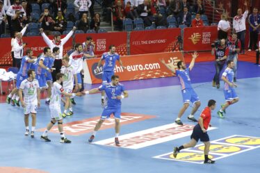 La Croatie remporte le bronze et le billet pour la France 2017 - 20