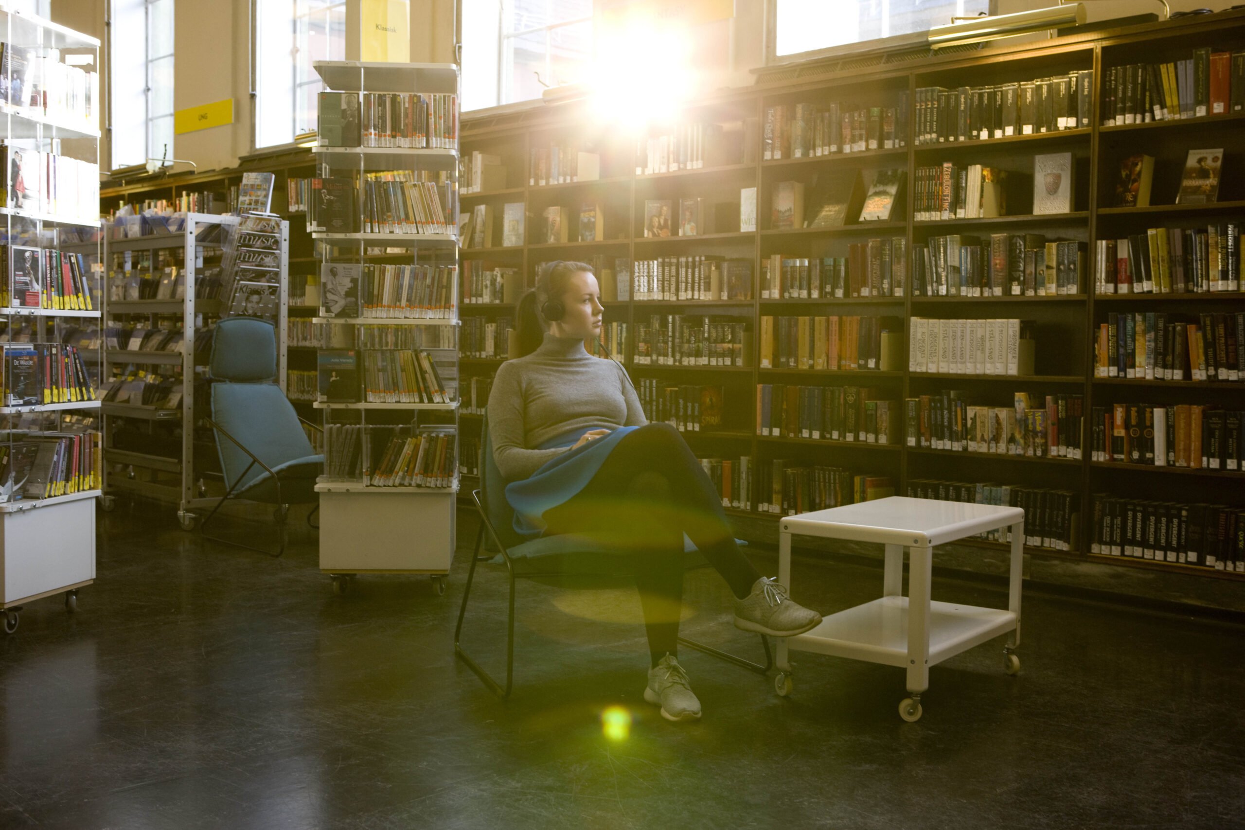 De nombreuses personnes ont utilisé la bibliothèque à Noël 4 De nombreuses personnes ont utilisé la bibliothèque à Noël - 3