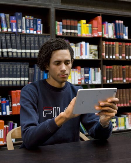 Activités hebdomadaires pour les personnes issues de minorités linguistiques dans de nombreuses bibliothèques 8 Activités hebdomadaires pour les personnes issues de minorités linguistiques dans de nombreuses bibliothèques - 7