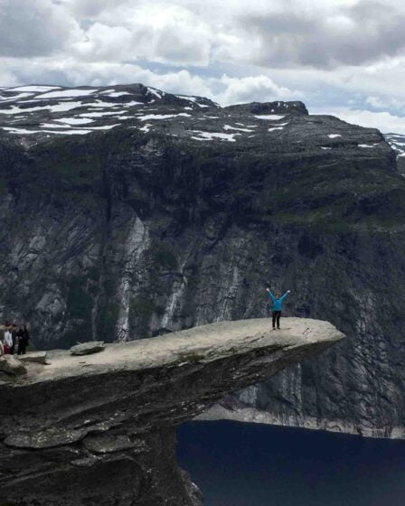 Des centaines de voyages d'hiver à Trolltunga - pas de Norvégiens 26 Des centaines de voyages d'hiver à Trolltunga - pas de Norvégiens - 25