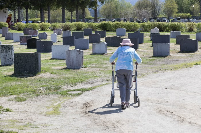 ÉTUDE: La mort d'un conjoint fait mal au cerveau 4 ÉTUDE: La mort d'un conjoint fait mal au cerveau - 3
