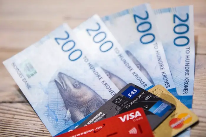 Les gens ont connu une baisse significative de leur revenu réel l'année dernière 4 Les gens ont connu une baisse significative de leur revenu réel l'année dernière - 3