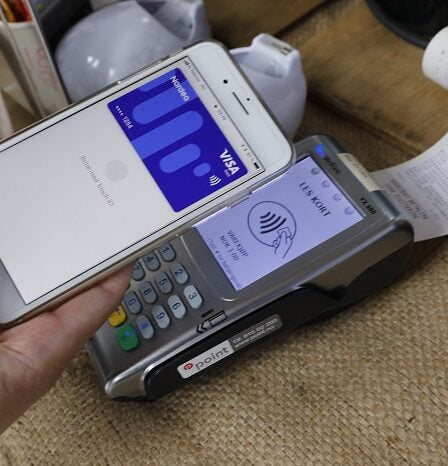 Le paiement mobile n'est que la première étape avant l'arrivée de nombreux nouveaux services bancaires 17 Le paiement mobile n'est que la première étape avant l'arrivée de nombreux nouveaux services bancaires - 16