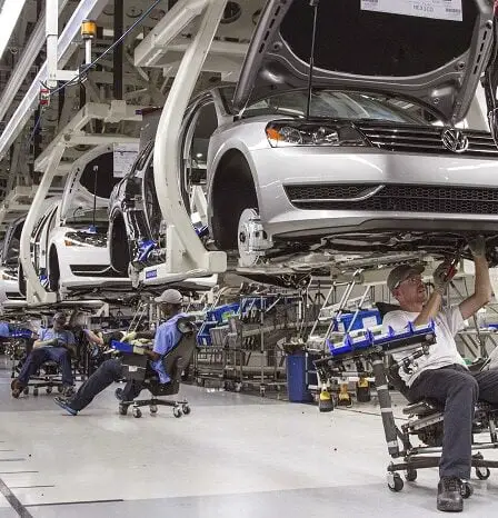 Les ventes de voitures dans les pays de l'UE ont augmenté de 5,2% en juin 17 Les ventes de voitures dans les pays de l'UE ont augmenté de 5,2% en juin - 16