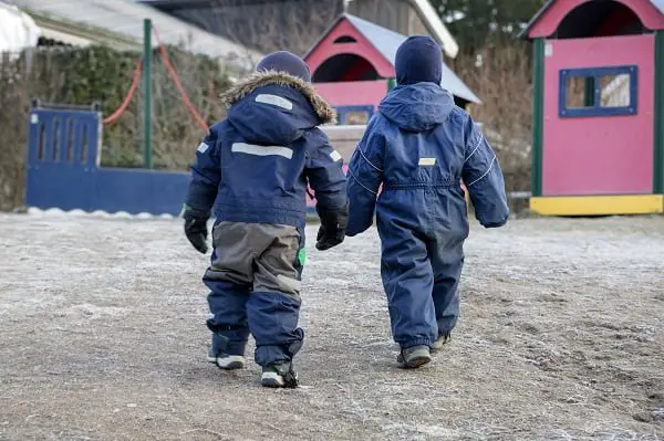 Plus d'enfants grandissent dans des familles à faible revenu 4 Plus d'enfants grandissent dans des familles à faible revenu - 3