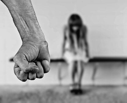 Alarmes de violence données aux enfants en Norvège 5 Alarmes de violence données aux enfants en Norvège - 4