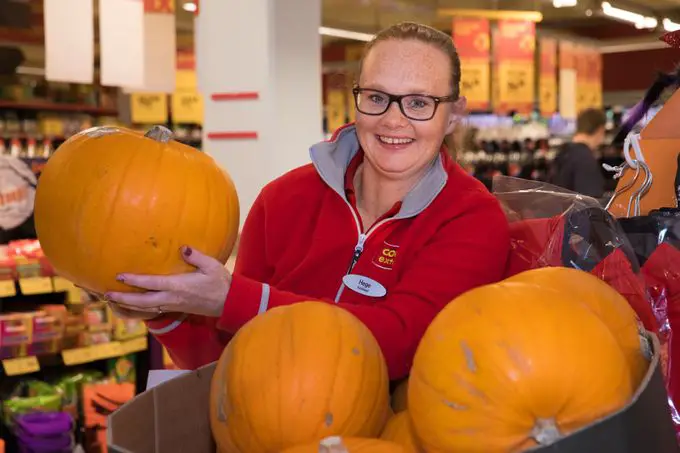 Coop s'attend à un nouveau record de ventes de citrouilles à Halloween 4 Coop s'attend à un nouveau record de ventes de citrouilles à Halloween - 3