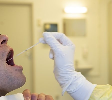 La capacité de test des municipalités varie considérablement 13 La capacité de test des municipalités varie considérablement - 12