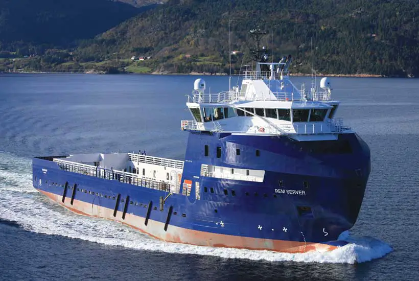 De nouveaux contrats créent 50 emplois dans le secteur du transport maritime 4 De nouveaux contrats créent 50 emplois dans le secteur du transport maritime - 3