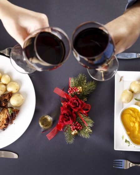 Partout en Norvège, des entreprises annulent le dîner de Noël 16 Partout en Norvège, des entreprises annulent le dîner de Noël - 15