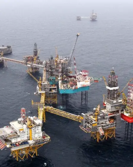 25 pour cent contre le forage pétrolier et gazier 29 25 pour cent contre le forage pétrolier et gazier - 28