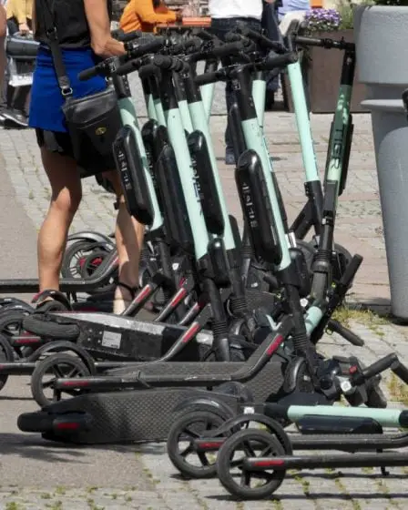 Le gouvernement norvégien autorise des amendes de 900 couronnes pour le stationnement de scooters électriques dans des endroits non désignés - 16