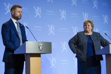 Solberg félicite le ministre de la Santé à l'occasion de son 50e anniversaire : "Merci d'avoir été solide comme un roc pendant la crise" - 16