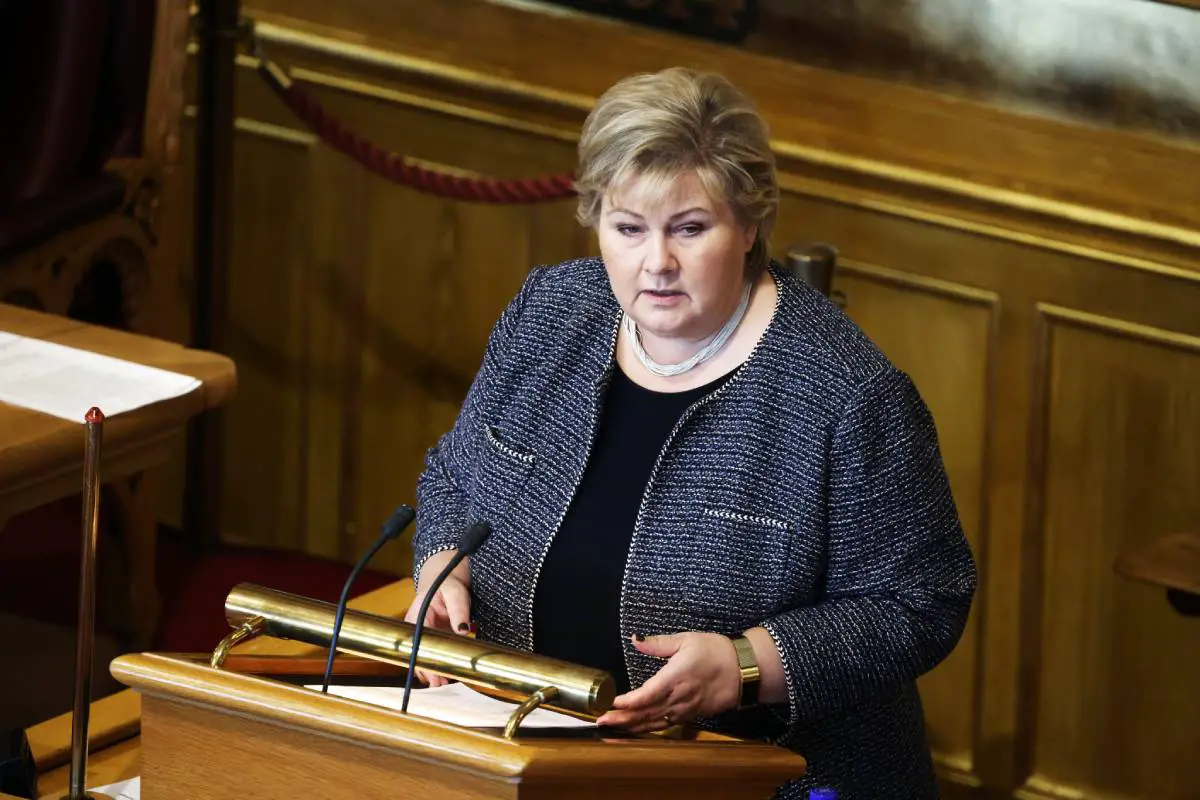 Solberg: les Norvégiens doivent arrêter de faire la fête maintenant 4 Solberg: les Norvégiens doivent arrêter de faire la fête maintenant - 3