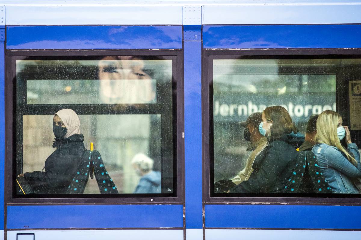La police d'Oslo met en garde contre la violation des règles corona, les amendes vont de 2 000 à 22 000 couronnes 4 La police d'Oslo met en garde contre la violation des règles corona, les amendes vont de 2 000 à 22 000 couronnes - 3