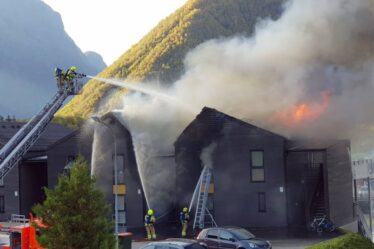 Un incendie se déclare dans un logement de réfugiés à Åndalsnes, 34 personnes évacuées - 18