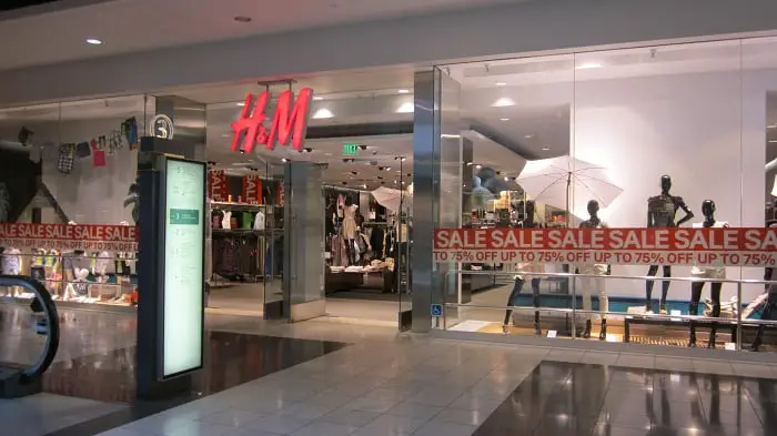 H&M ferme des magasins après de mauvais résultats 4 H&M ferme des magasins après de mauvais résultats - 3