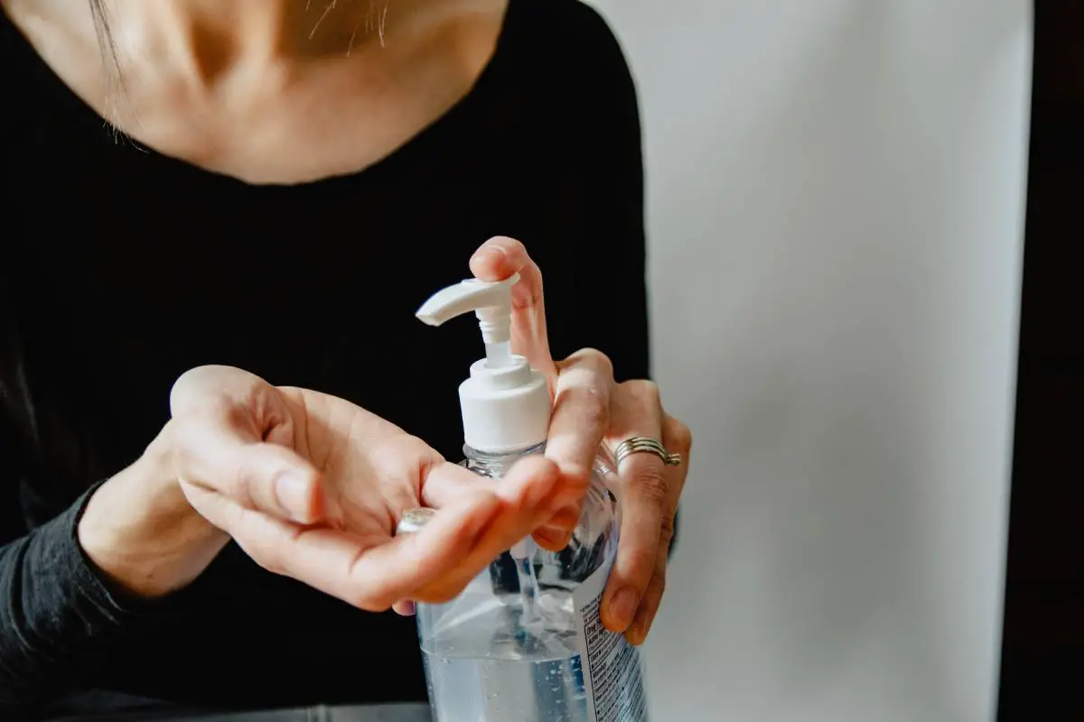 Agence norvégienne pour l'environnement : certains désinfectants n'ont aucun effet documenté contre le coronavirus 4 Agence norvégienne pour l'environnement : certains désinfectants n'ont aucun effet documenté contre le coronavirus - 3