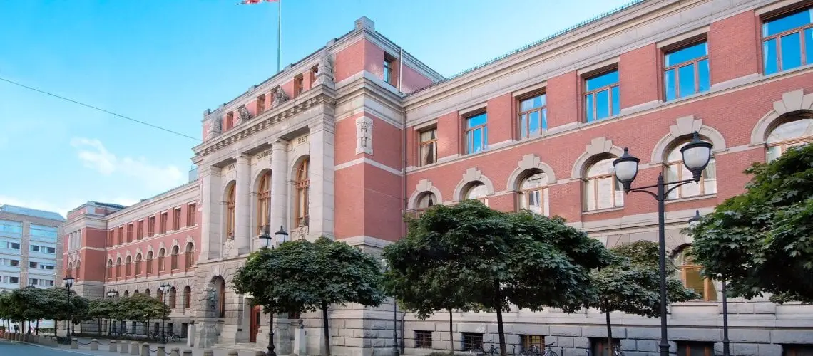 La Cour suprême ouvre ses portes lors des affaires de protection de l'enfance 4 La Cour suprême ouvre ses portes lors des affaires de protection de l'enfance - 3