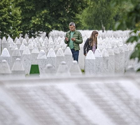 Il est important d'apprendre de la tragédie de Srebrenica 10 Il est important d'apprendre de la tragédie de Srebrenica - 9