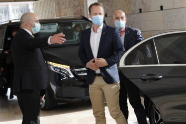 Le Danemark fait don de 500 000 doses de vaccin AstraZeneca à l'Ukraine - 18