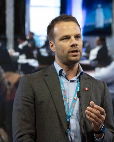 Le Parti du progrès norvégien veut supprimer les services d'interprétation gratuits pour les immigrés 5 Le Parti du progrès norvégien veut supprimer les services d'interprétation gratuits pour les immigrés - 4