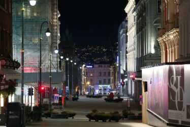 Le géant de la vie nocturne à Oslo ferme la moitié de ses boîtes de nuit après de nouvelles mesures corona - 18