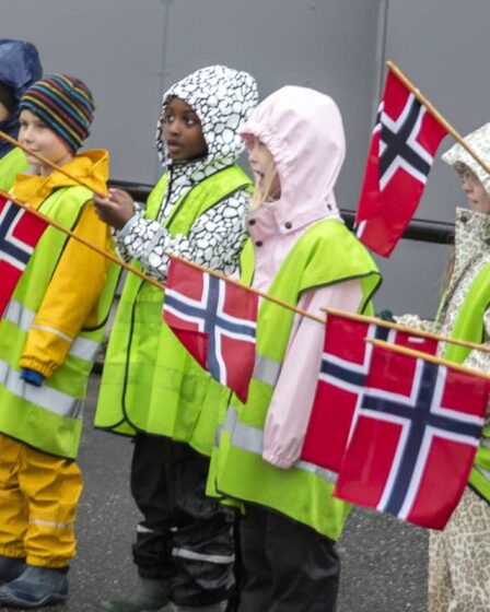 La Norvège enregistre de faibles chiffres d'infection corona dans les jardins d'enfants et les écoles 20 La Norvège enregistre de faibles chiffres d'infection corona dans les jardins d'enfants et les écoles - 19
