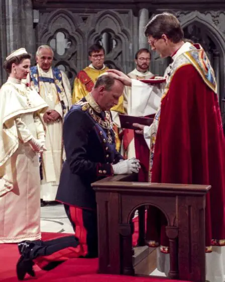Un anniversaire spécial : cela fait 30 ans que le roi Harald et la reine Sonja de Norvège ont été consacrés 5 Un anniversaire spécial : cela fait 30 ans que le roi Harald et la reine Sonja de Norvège ont été consacrés - 4