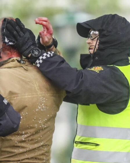 Sept personnes condamnées à une amende après des troubles lors d'une manifestation anti-islamisation à Bergen 17 Sept personnes condamnées à une amende après des troubles lors d'une manifestation anti-islamisation à Bergen - 16