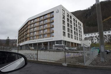 L'hôpital de Bergen ferme une unité de soins intensifs pour Covid-19 - 18