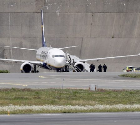 Un citoyen britannique inculpé d'alertes à la bombe contre Ryanair 29 Un citoyen britannique inculpé d'alertes à la bombe contre Ryanair - 28