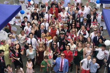 80 personnes réunies pour un rare défilé du 17 mai - 18